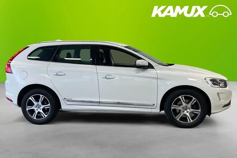 Begagnad Volvo XC60 181 HK (133 kW) 2015 Vit SUV