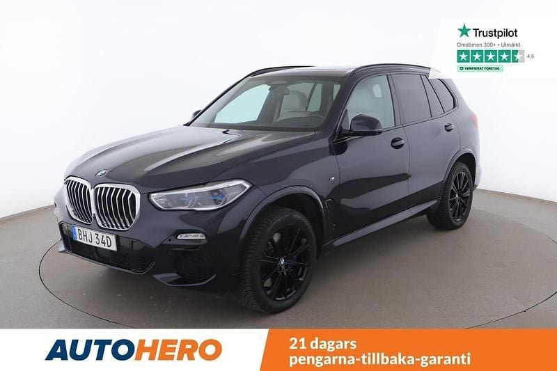 Svart Begagnad 2019 BMW X5 M Sport SUV | 459 000 kr (Marknadspris) - Bild 1/4