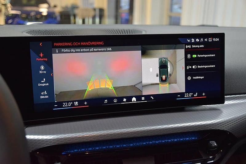 Begagnad BMW i4 M Sport 250 kW (340 HK) 2024 Grön Sedan