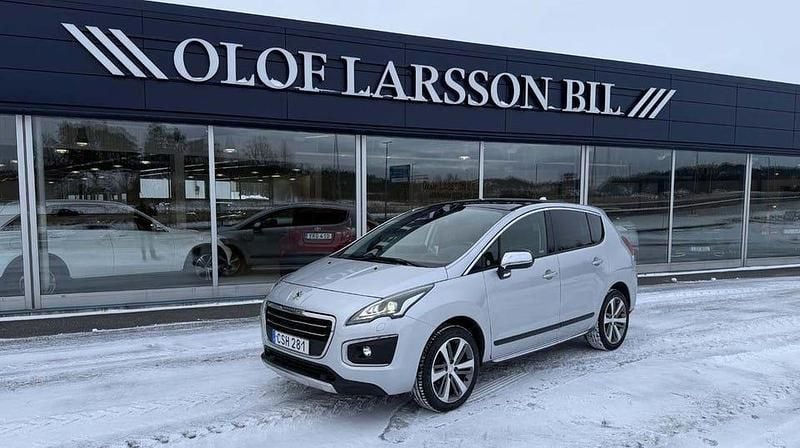 Begagnad Peugeot 3008 120 HK (88 kW) 2016 Grå metallilack SUV