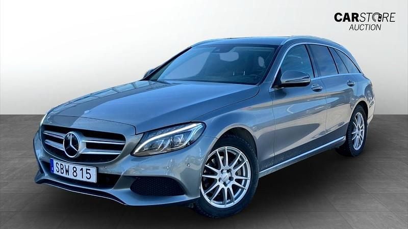 Silver Begagnad 2015 Mercedes C220 Avantgarde Kombi | 169 900 kr (Marknadspris) - Bild 1/4