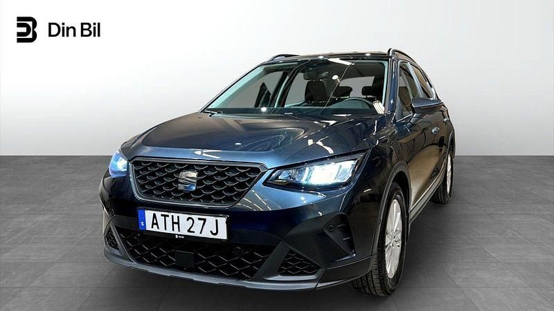 Mörkgrå (magnetic tech metallic) Begagnad 2022 Seat Arona Style SUV | 189 900 kr (Marknadspris) - Bild 1/4