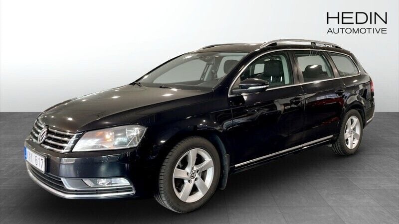 Svart (black) Begagnad 2013 VW Passat Kombi | 99 900 kr (Marknadspris) - Bild 1/4