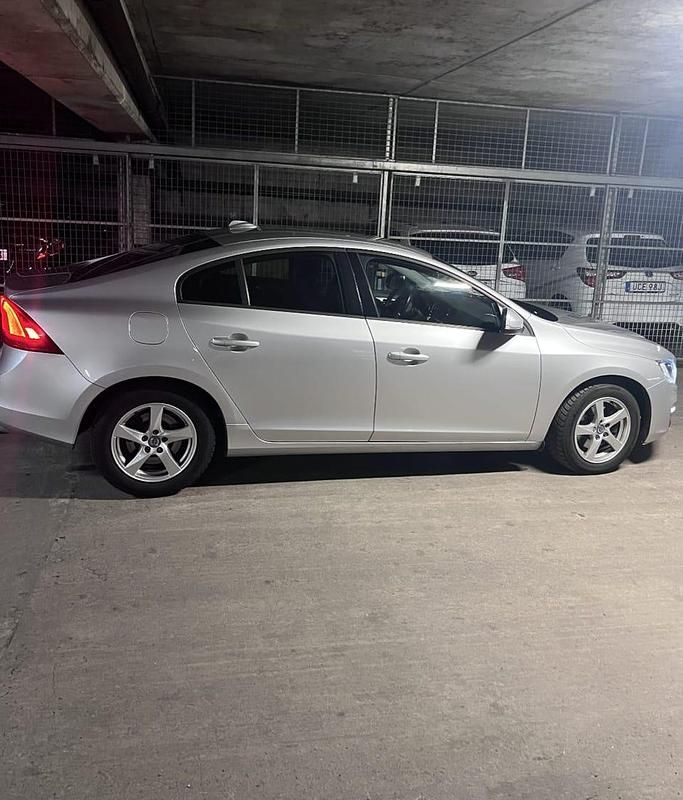 Begagnad Volvo S60 152 HK (111 kW) 2018 Sedan