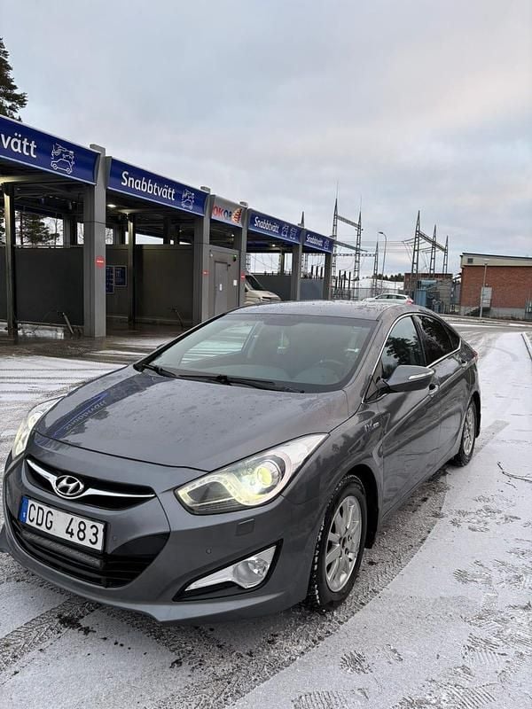 Begagnad Hyundai i40 136 HK (100 kW) 2012