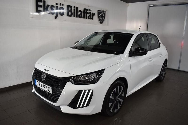 Vit Begagnad 2025 Peugeot 208 Style Halvkombi | 269 500 kr - Bild 1/4
