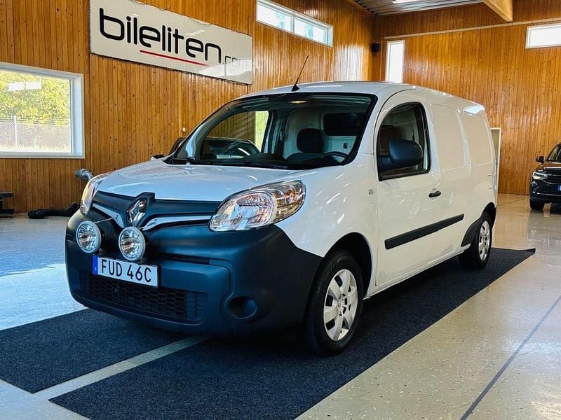 Vit Begagnad 2021 Renault Kangoo Minibuss | 134 900 kr (Lite dyr) - Bild 1/3