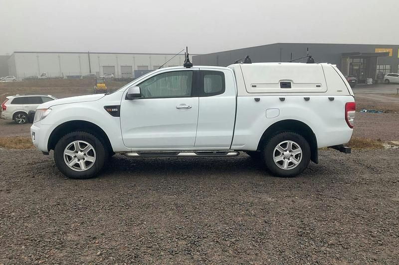 Begagnad Ford Ranger 150 HK (110 kW) 2014 Vit Pickup