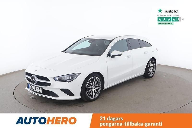 Vit Begagnad 2022 Mercedes CLA200 Shooting Brake Kombi | 291 000 kr (Marknadspris) - Bild 1/4