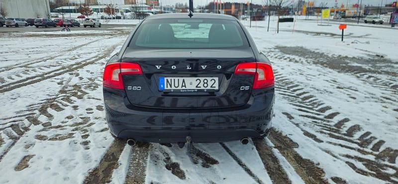 Begagnad Volvo S60 215 HK (158 kW) 2012 Sedan