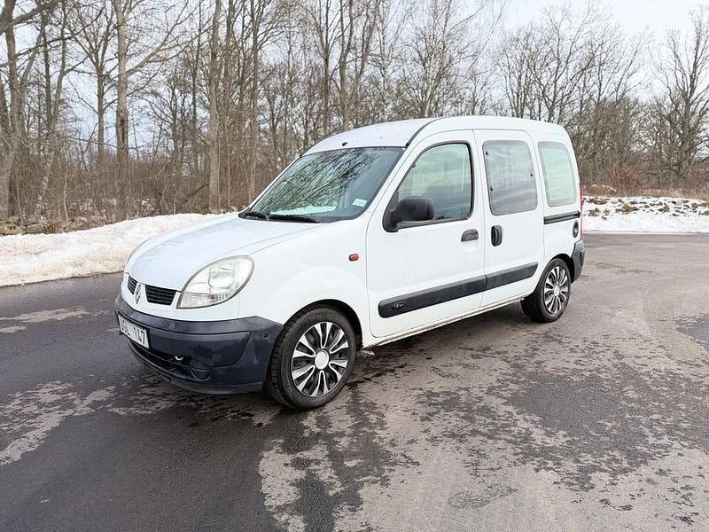 Begagnad Renault Kangoo 75 HK (55 kW) 2003 Minibuss