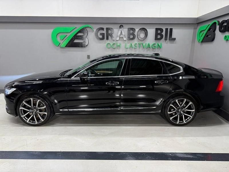 Begagnad Volvo S90 Inscription 235 HK (172 kW) 2018 Svart Sedan