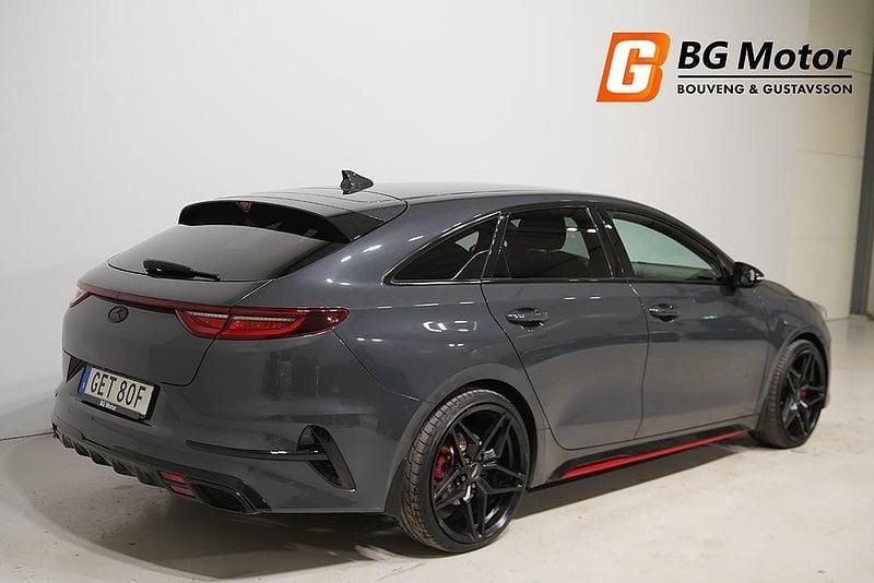 Begagnad Kia ProCeed GT 204 HK (150 kW) 2019 Grå Kombi
