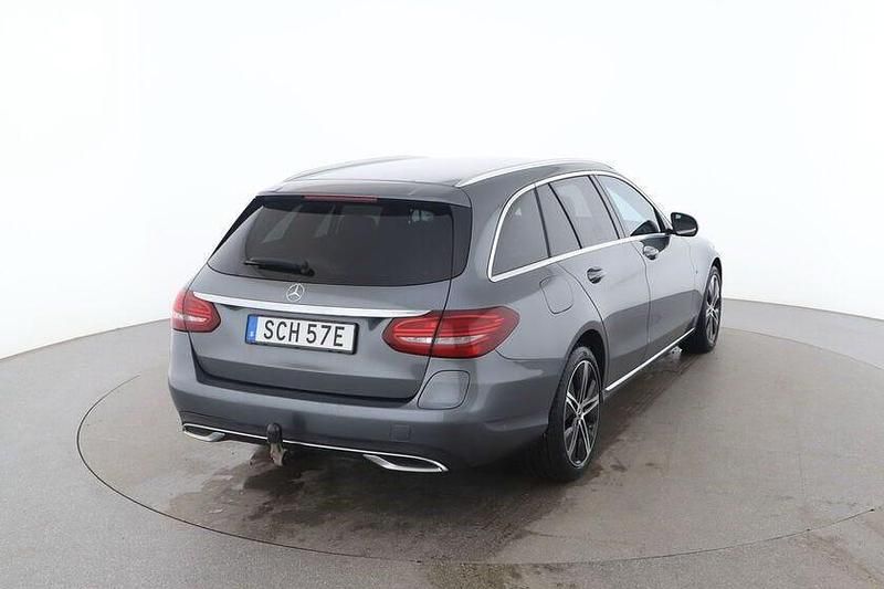 Begagnad Mercedes C300e 306 HK (225 kW) 2021