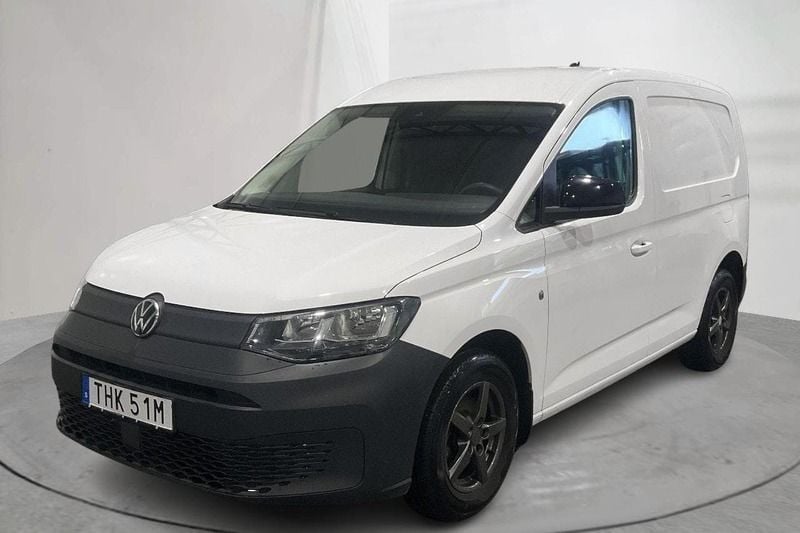 Vit Begagnad 2023 VW Caddy Minibuss | 210 000 kr (Superpris) - Bild 1/4