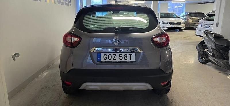 Begagnad Renault Captur 150 HK (110 kW) 2019 Grå SUV