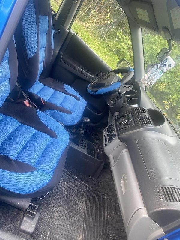 Blå Begagnad 2004 Suzuki Ignis Halvkombi | 10 000 kr - Bild 1/4
