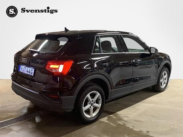 Begagnad Audi Q2 Proline 110 HK (80 kW) 2022 Brilliantsvart SUV
