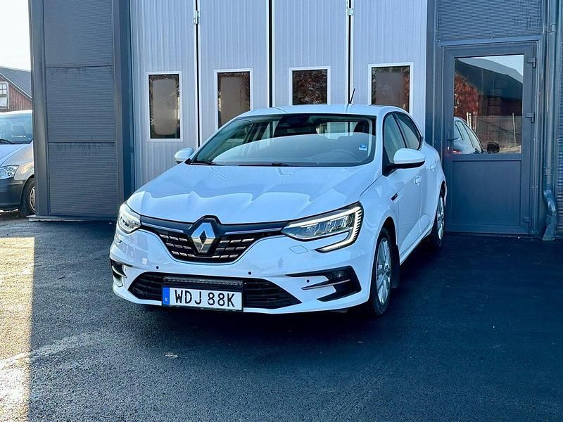 Vit Begagnad 2020 Renault Mégane IV Halvkombi | 110 000 kr (Marknadspris) - Bild 1/4