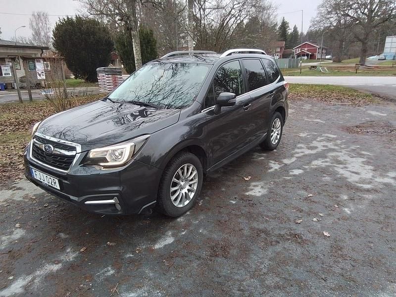 Begagnad 2016 Subaru Forester SUV | 98 000 kr (Superpris) - Bild 1/4
