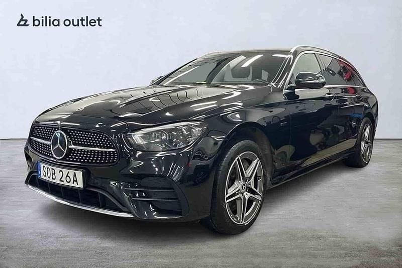 Begagnad Mercedes E300 2021 Svart Kombi