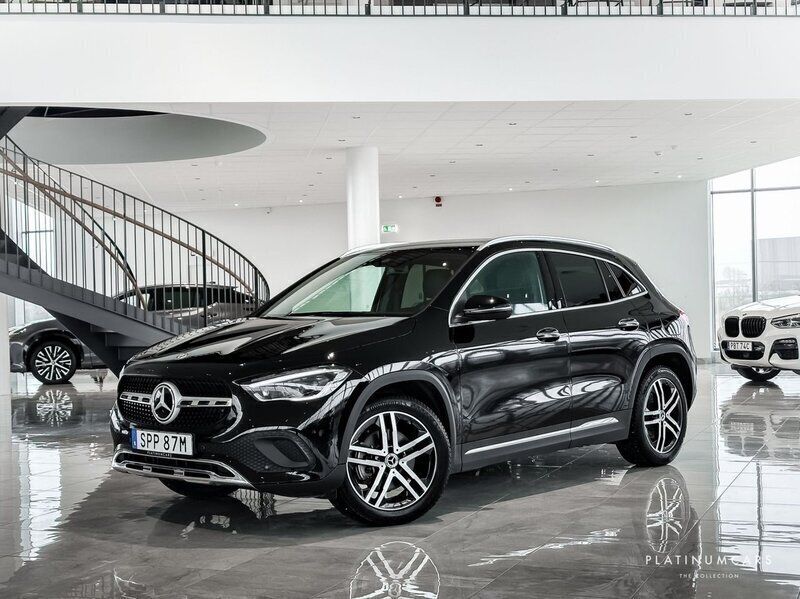 Svart Begagnad 2023 Mercedes GLA250 SUV | 399 000 kr - Bild 1/4