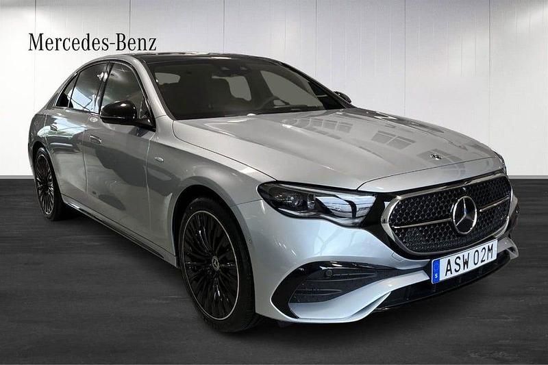 Begagnad Mercedes E300 Premium 313 HK (230 kW) 2025 Silver Sedan