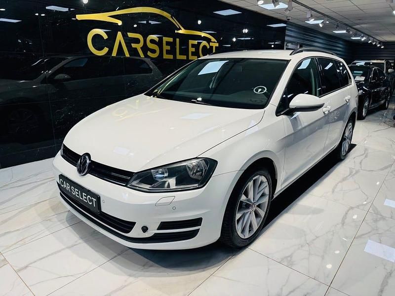 Vit Begagnad 2014 VW Golf VII Kombi | 118 900 kr (Marknadspris) - Bild 1/4