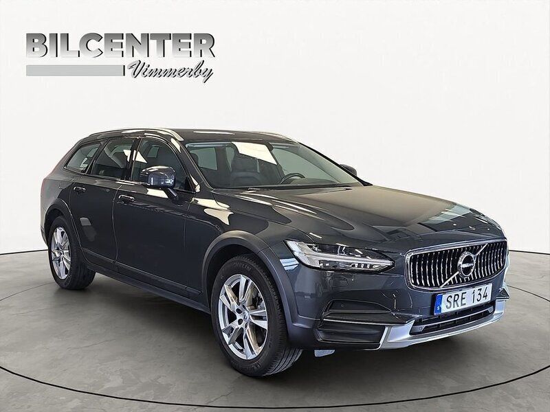 Grå Begagnad 2018 Volvo V90 CC Kombi | 319 900 kr (Marknadspris) - Bild 1/4