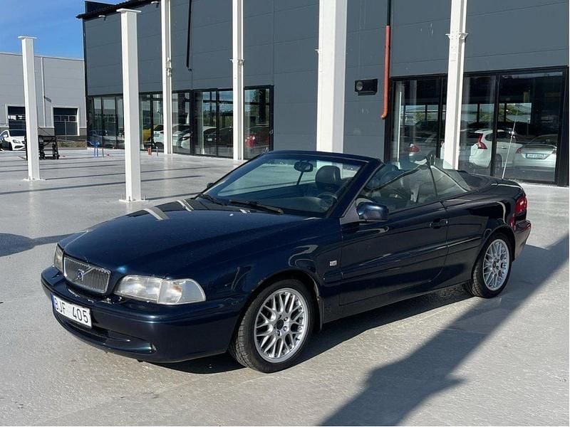 Blå Begagnad 2000 Volvo C70 Cab | 29 500 kr (Superpris) - Bild 1/4