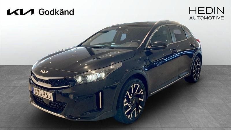 Svart (black) Begagnad 2024 Kia XCeed SUV | 279 900 kr (Marknadspris) - Bild 1/4