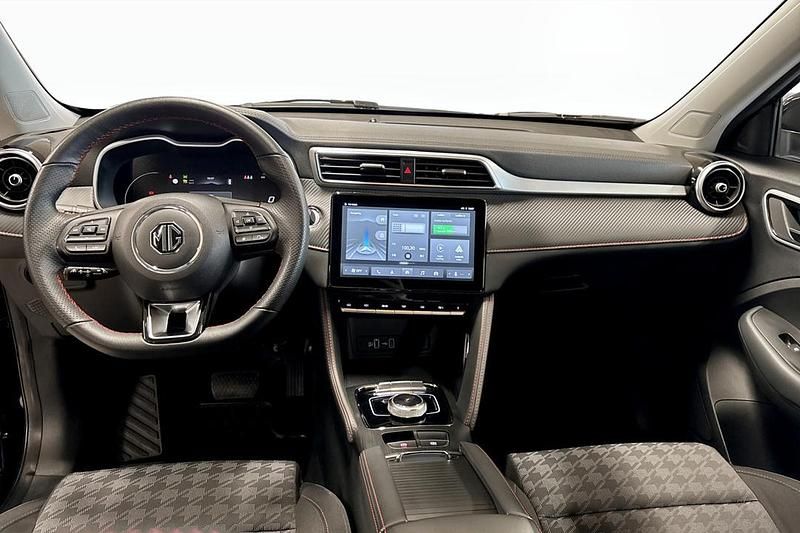 Begagnad MG ZS Comfort 116 kW (158 HK) 2022 Svart SUV