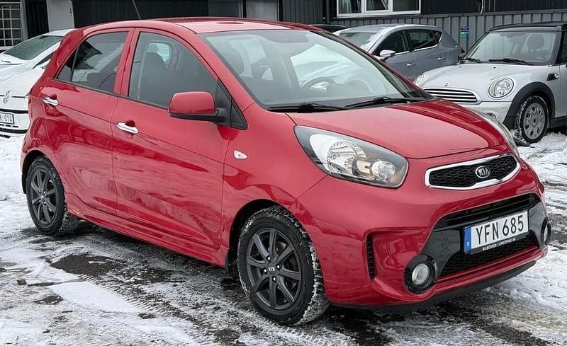 Begagnad Kia Picanto 86 HK (63 kW) 2017 Röd Halvkombi