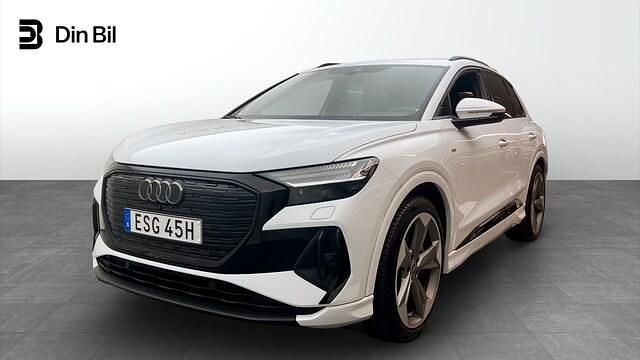 Glaciärvit metallic Begagnad 2024 Audi Q4 e-tron S-Line SUV | 579 000 kr (Marknadspris) - Bild 1/4