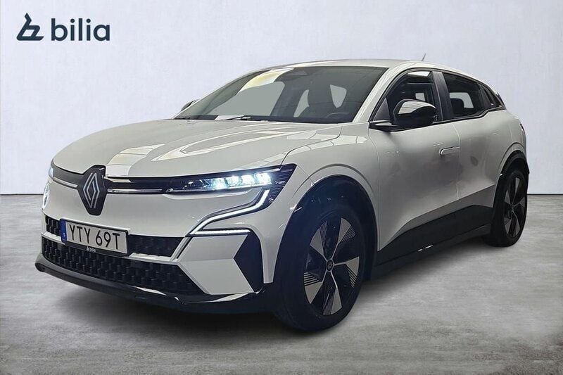 Vit Begagnad 2022 Renault Mégane Equilibre Halvkombi | 319 000 kr (Marknadspris) - Bild 1/4