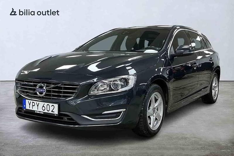 Begagnad Volvo V60 Momentum 150 HK (110 kW) 2017 Grå Kombi