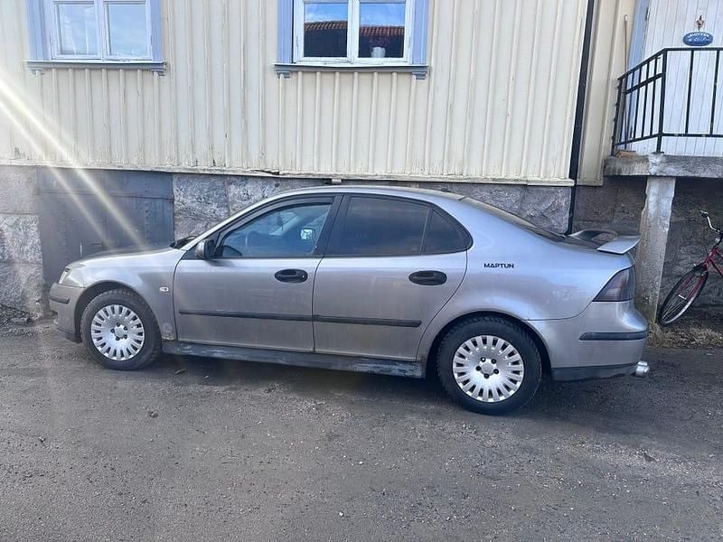 Begagnad Saab 9-3 2003