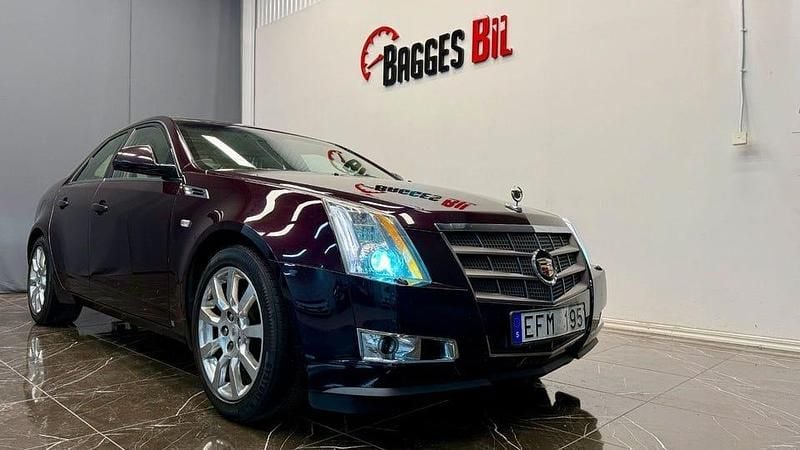 Svart Begagnad 2008 Cadillac CTS Sedan | 79 900 kr (Superpris) - Bild 1/4
