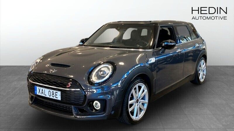 Grå (grey) Begagnad 2019 Mini John Cooper Works Clubman Kombi | 239 900 kr (Dyr) - Bild 1/4