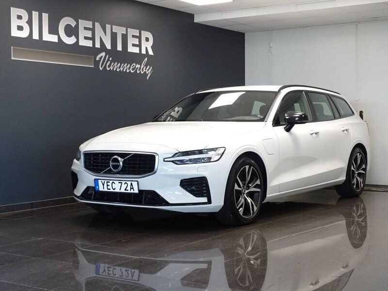 Vit Begagnad 2020 Volvo V60 R-Design Kombi | 359 900 kr (Bra pris) - Bild 1/4