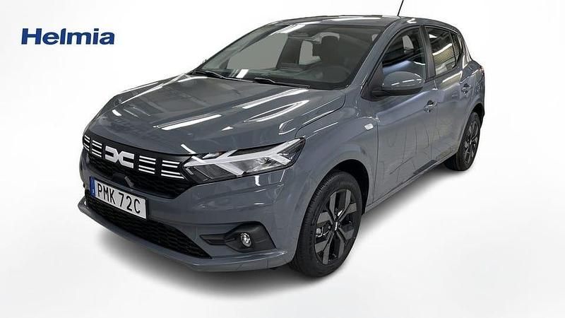 Grå Ny 2025 Dacia Sandero Expression Halvkombi | 228 200 kr (Lite dyr) - Bild 1/4