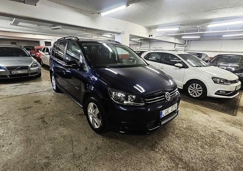 Begagnad VW Touran 150 HK (110 kW) 2011 Mörkblå Minibuss