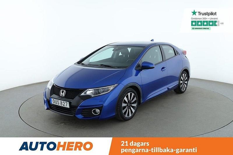 Blå Begagnad 2015 Honda Civic Sport Halvkombi | 163 000 kr (Marknadspris) - Bild 1/4