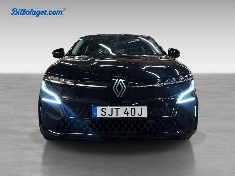 Begagnad Renault Mégane IV Equilibre 161 kW (220 HK) 2023 Svart Halvkombi