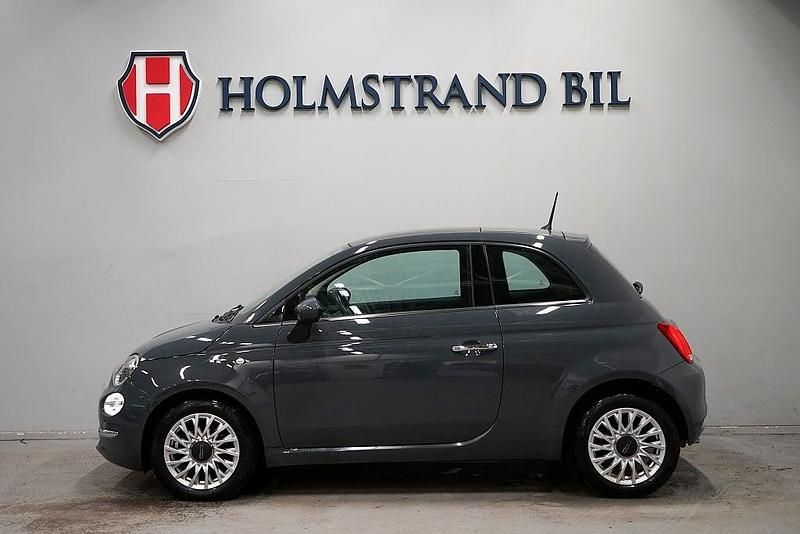 Grå Begagnad 2016 Fiat 500 Lounge Halvkombi | 109 900 kr (Dyr) - Bild 1/4