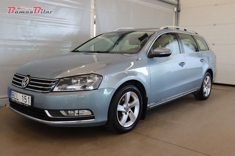 Grå Begagnad 2014 VW Passat Kombi | 89 900 kr (Marknadspris) - Bild 1/4