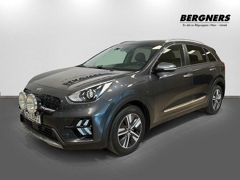 Grå Begagnad 2020 Kia Niro Advance SUV | 169 900 kr (Marknadspris) - Bild 1/4