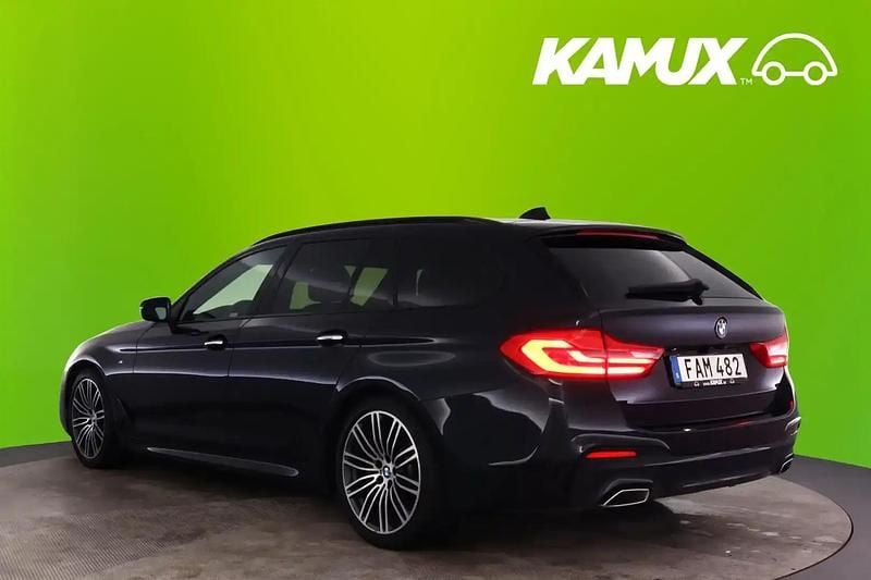 Begagnad BMW 520 M Sport 190 HK (139 kW) 2018 Svart Kombi