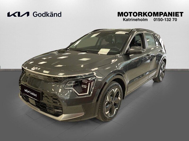 Grå Begagnad 2022 Kia e-Niro 2 SUV | 339 900 kr - Bild 1/4