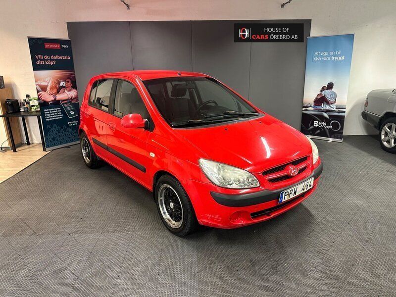 Röd Begagnad 2006 Hyundai Getz Halvkombi | 17 900 kr (Marknadspris) - Bild 1/4